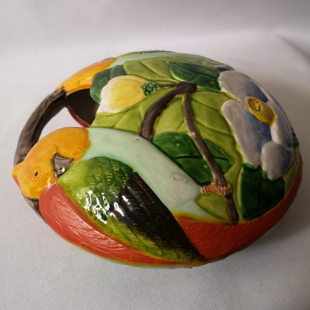Vintage Ceramic Hanging Pocket with Colourful Parrots and Flowers Made in Japan - Picture 6 of 6